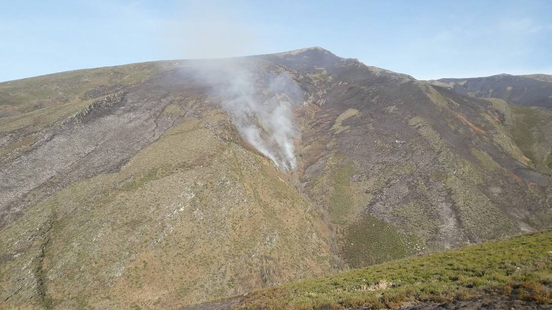 Incendio en La Baña