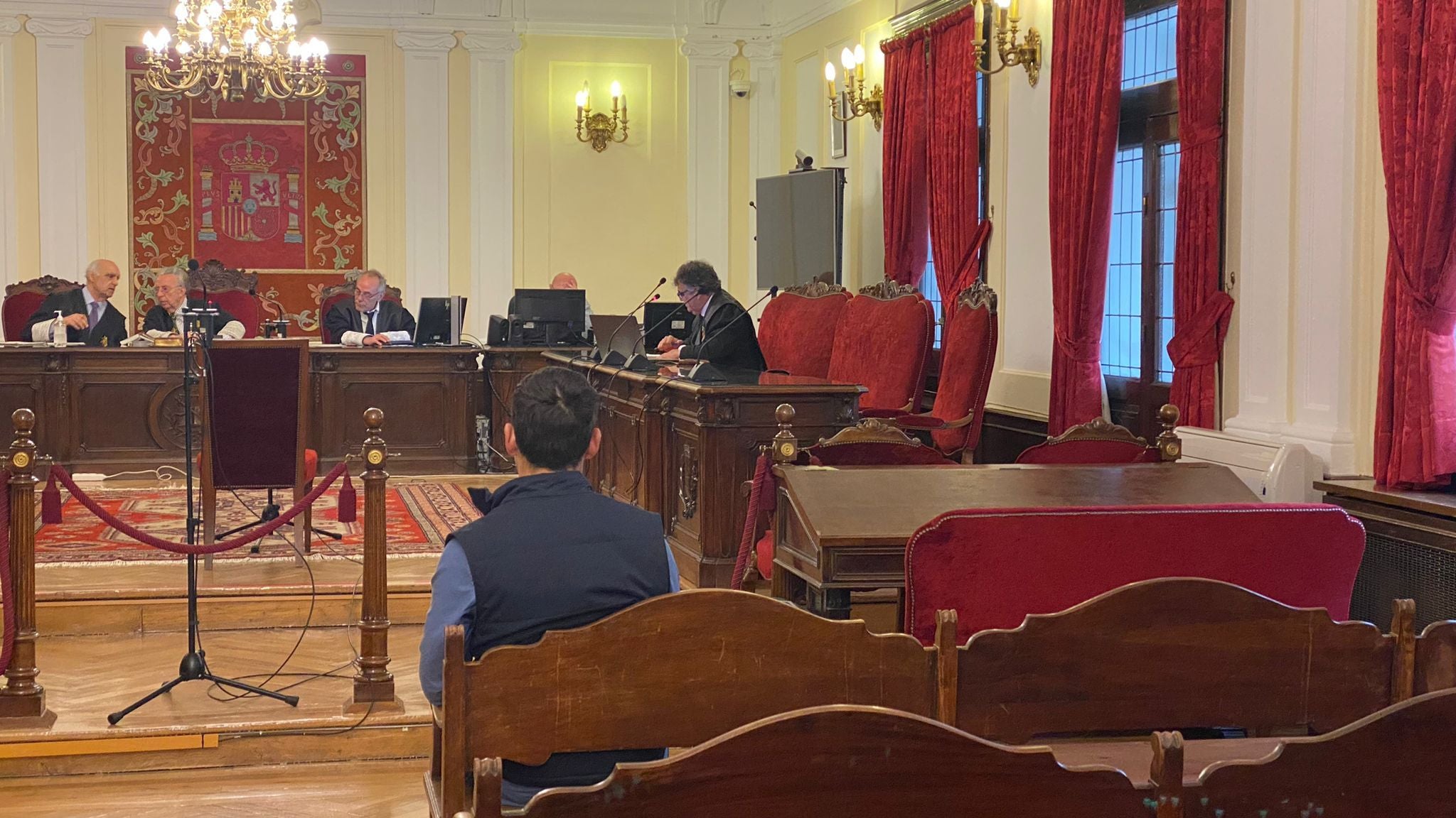Juicio por abuso en la Audiencia Provincial de León