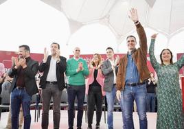 Acto político en Valladolid con Pedro Sánchez y los alcaldes de municipios de la comunidad.