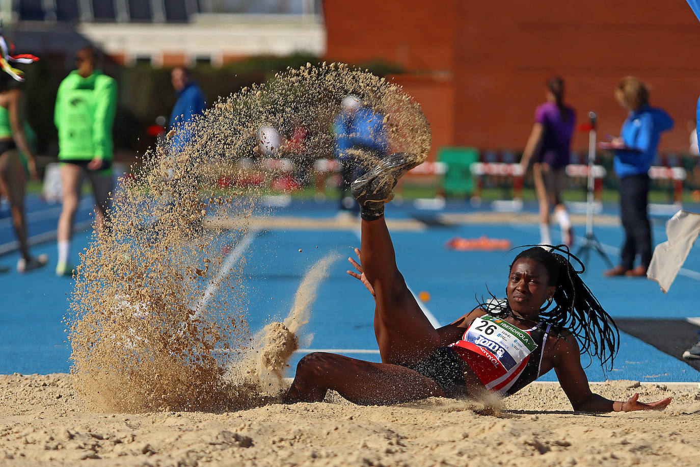 Inauguración en competición oficial de las nuevas pistas de Atletismo de la ULE