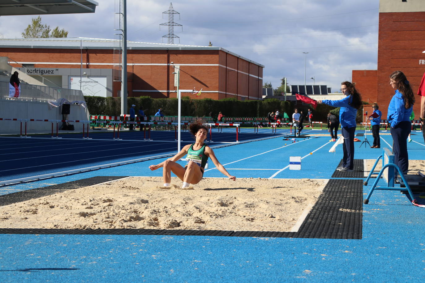 Inauguración en competición oficial de las nuevas pistas de Atletismo de la ULE