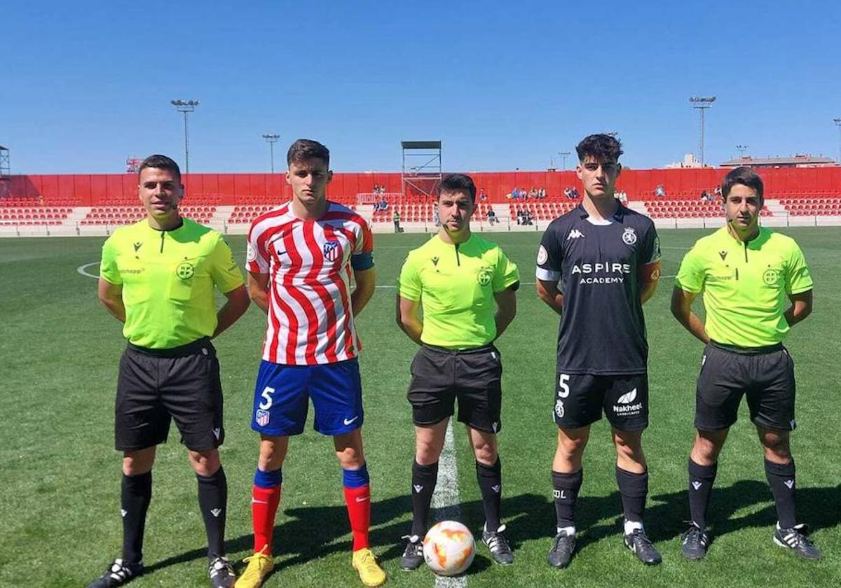 El Atlético de Madrid empuja a la Cultural a un paso del descenso.