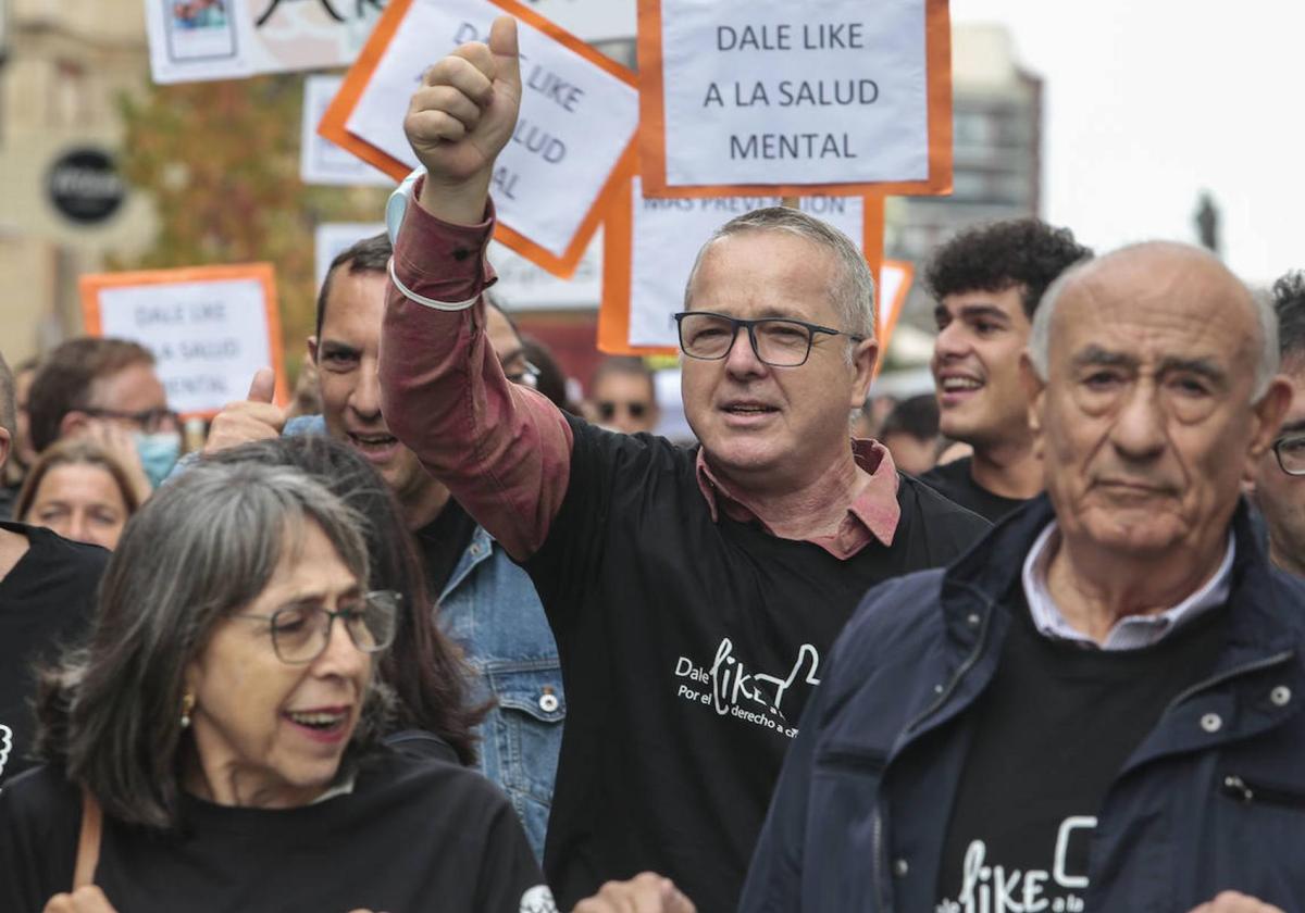 Concentración por la salud mental celebrada en León.