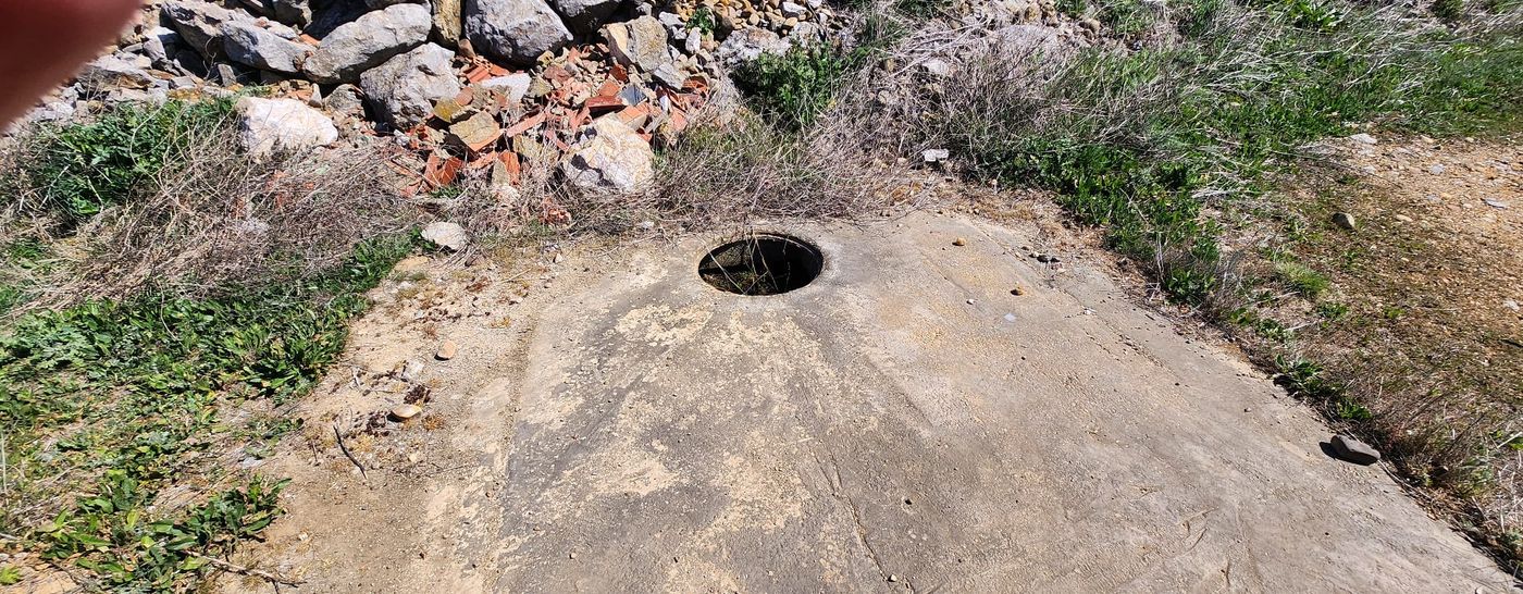 Toneladas de vídrio ilegal en Santovenia de la Valdoncina