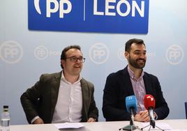 Ricardo Gavilanes y David Fernández, procuradores en Cortes del PP por León.