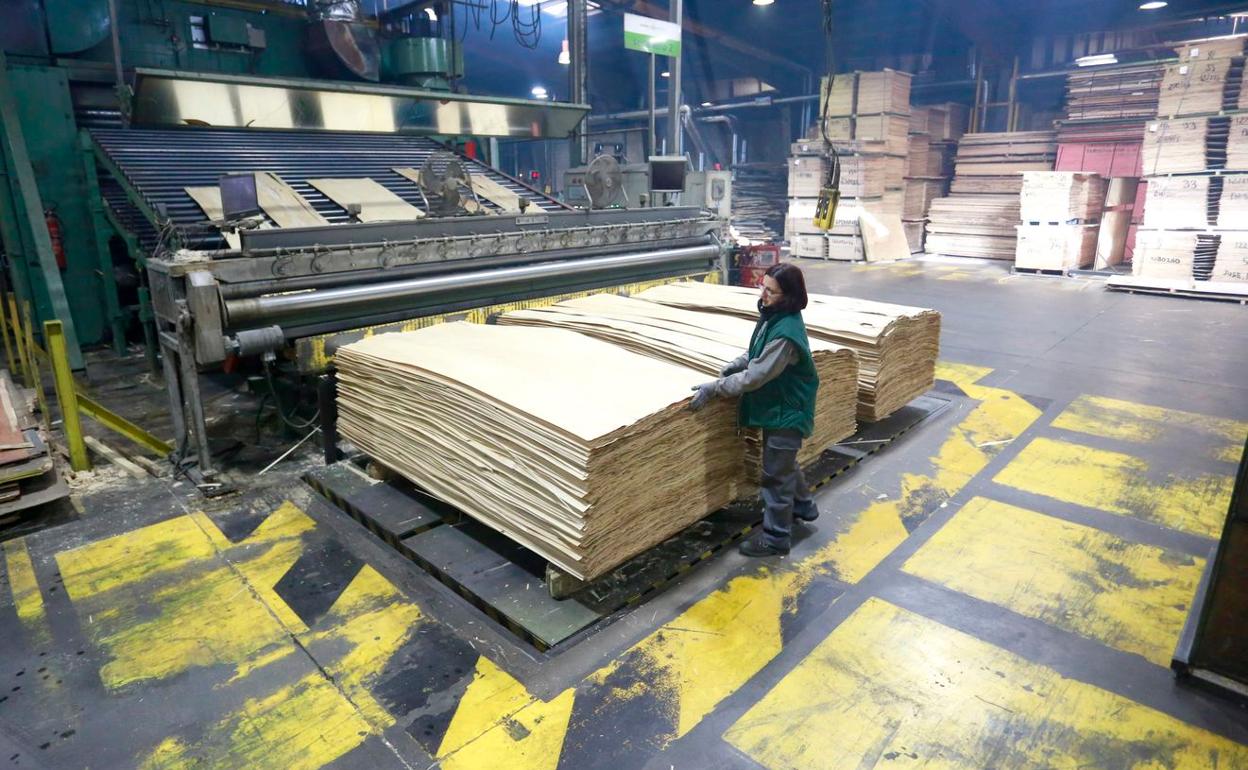 Instalaciones de la planta de Garnica en la localidad de Valencia de Don Juan.