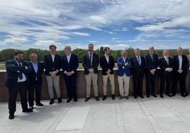 Empresarios de León analizan junto al alcalde proyectos para la ciudad.