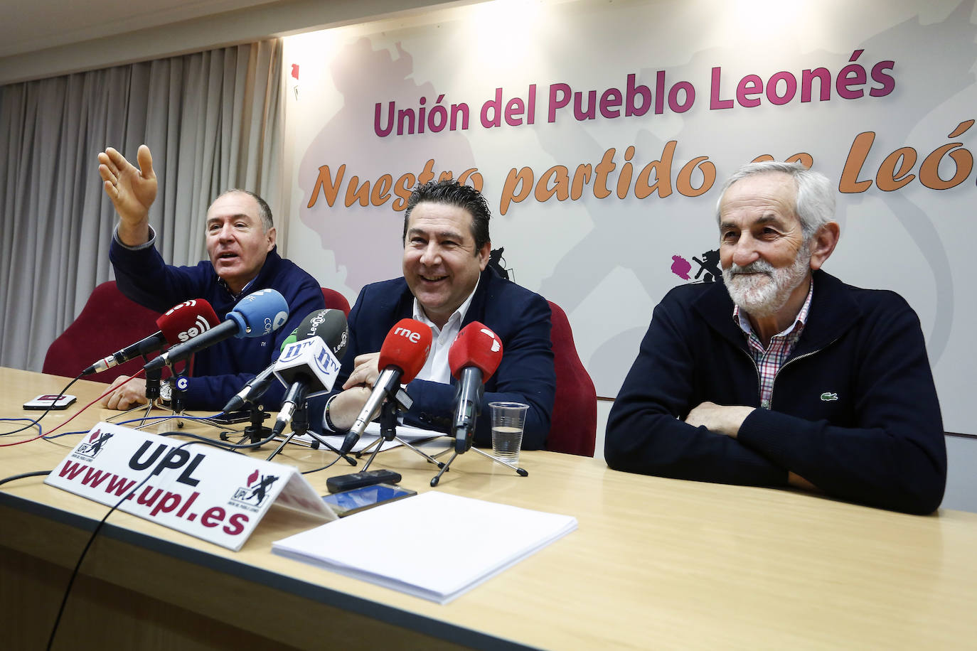 Luto por la muerte de Matías Llorente