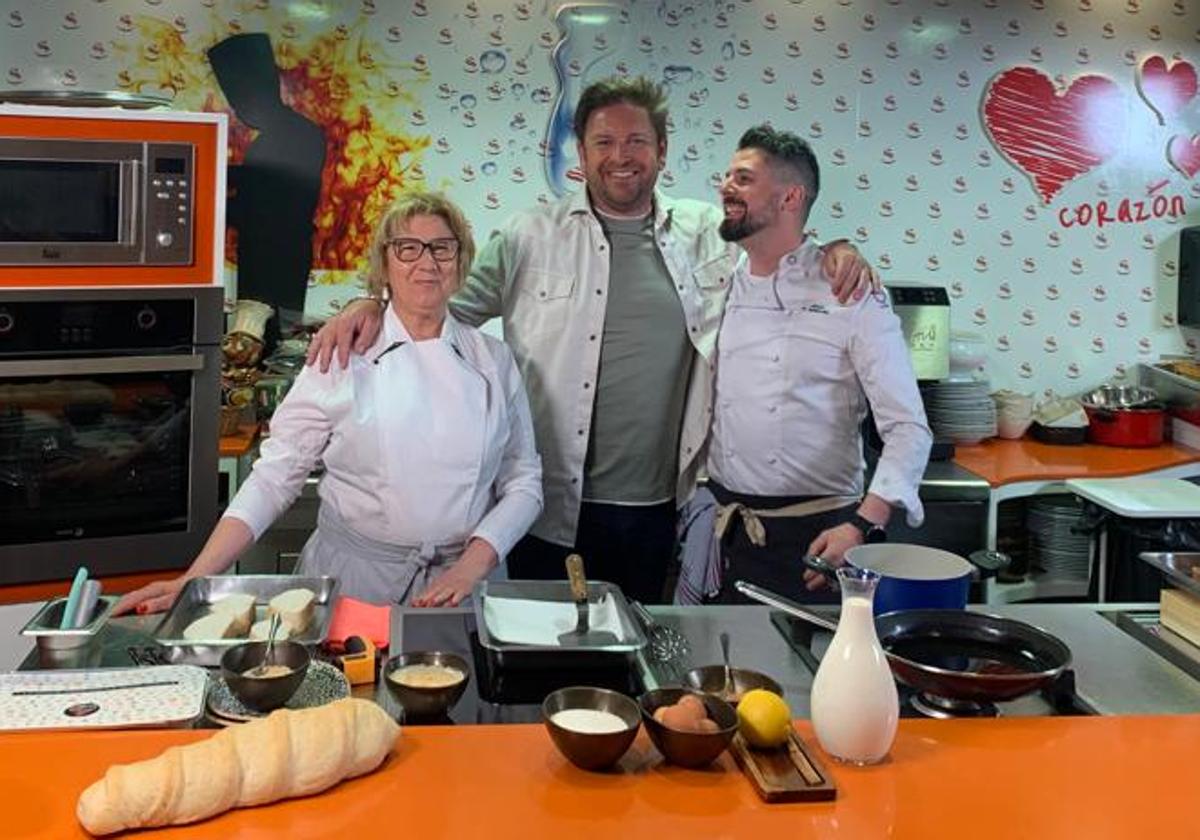 Telvi Serrano, James Martin y Jesús Prieto durante la grabación del programa.