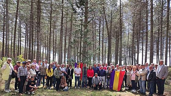 Homenaje «frente al olvido» en La Robla