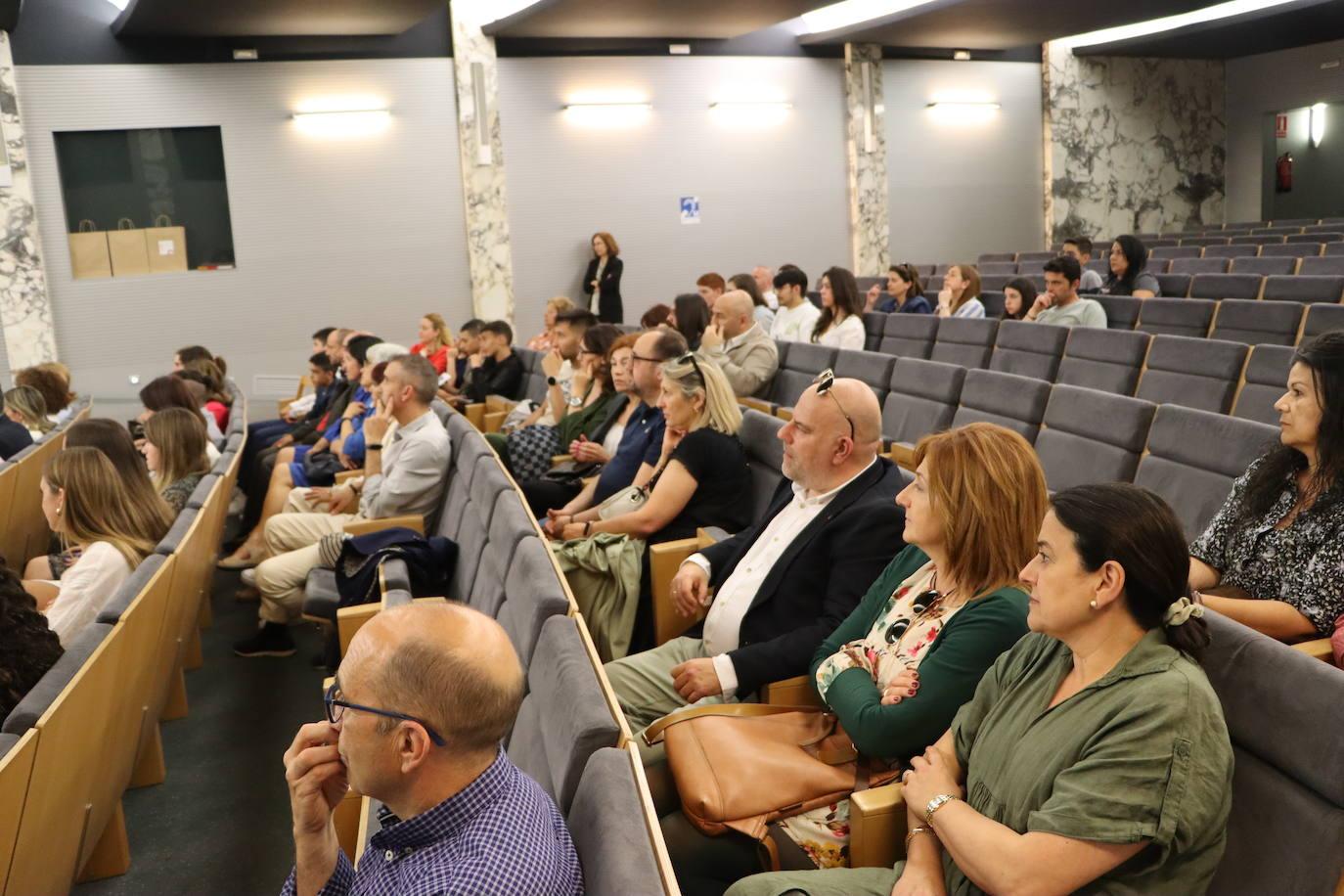 &#039;Botones ciegos&#039; gana el Premio Aula Emprende