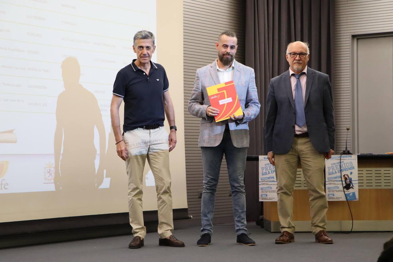 &#039;Botones ciegos&#039; gana el Premio Aula Emprende