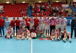 Equipo cadete del Ademar de León, campeón de Castilla y León de balonmano.