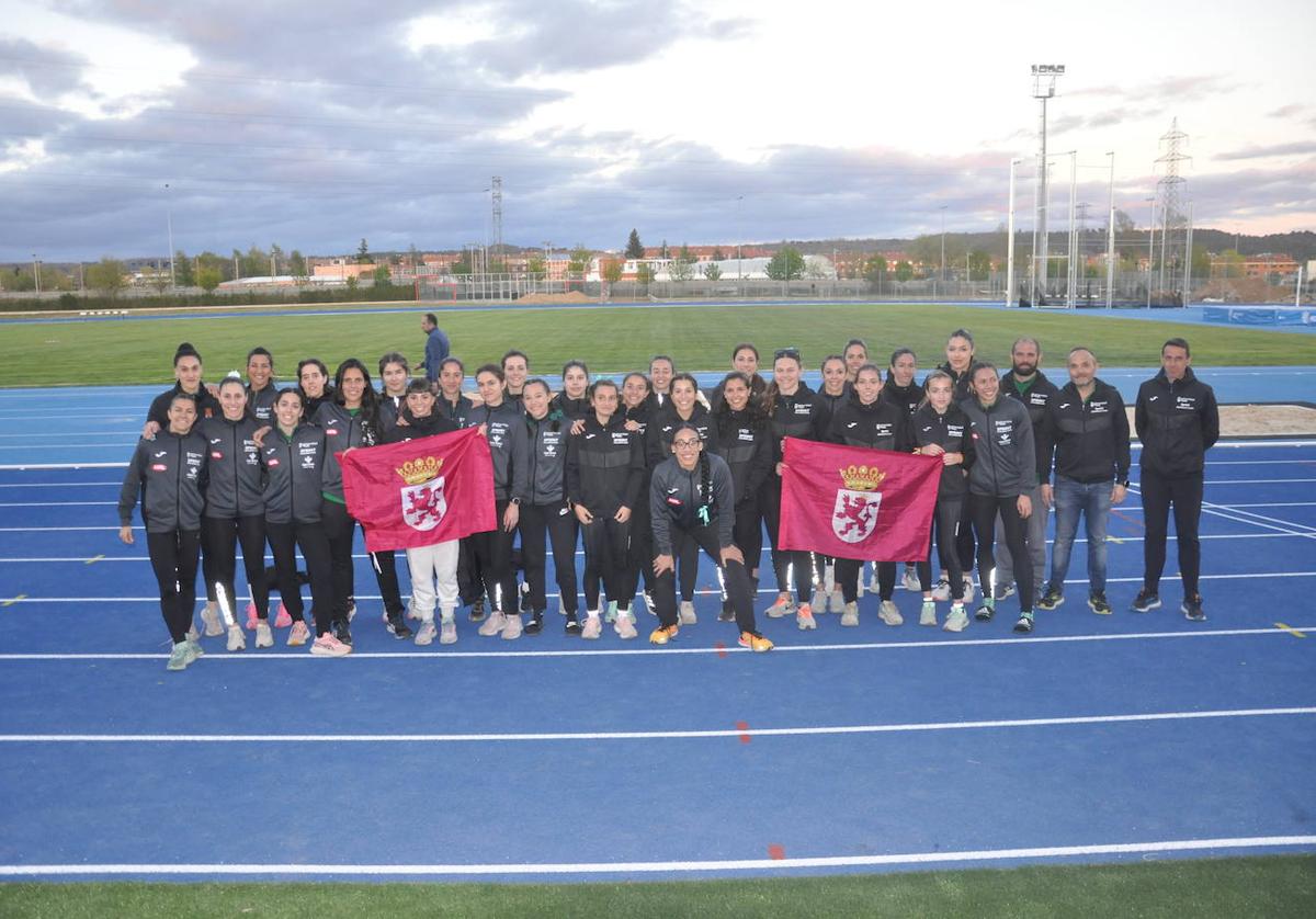 Equipo con el que las leonesas parten a San Sebastián.