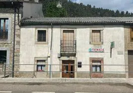 Farmacia de Crémenes.