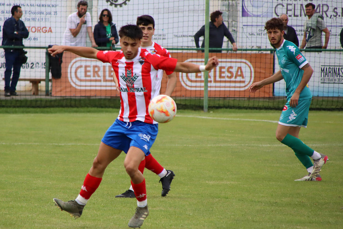 El Atlético Astorga sigue adelante en el playoff