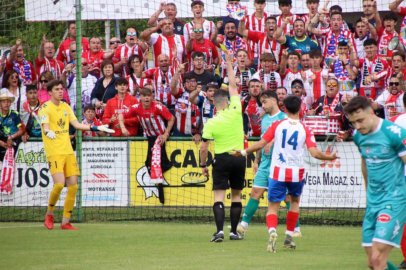 El Atlético Astorga sigue adelante en el playoff
