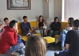 Charla coloquio de los jóvenes del PSOE en Valencia de Don Juan.