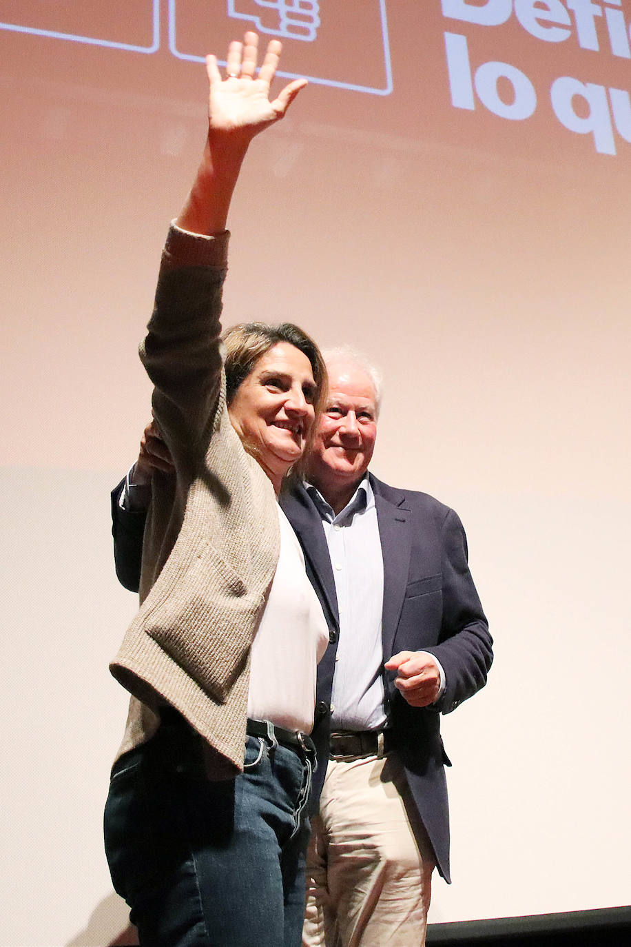 Teresa Ribera asiste a la presentación de la candidatura del PSOE en Fabero