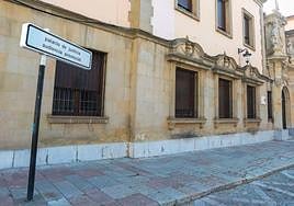 Fachada principal de la Audiencia Provincial de León.