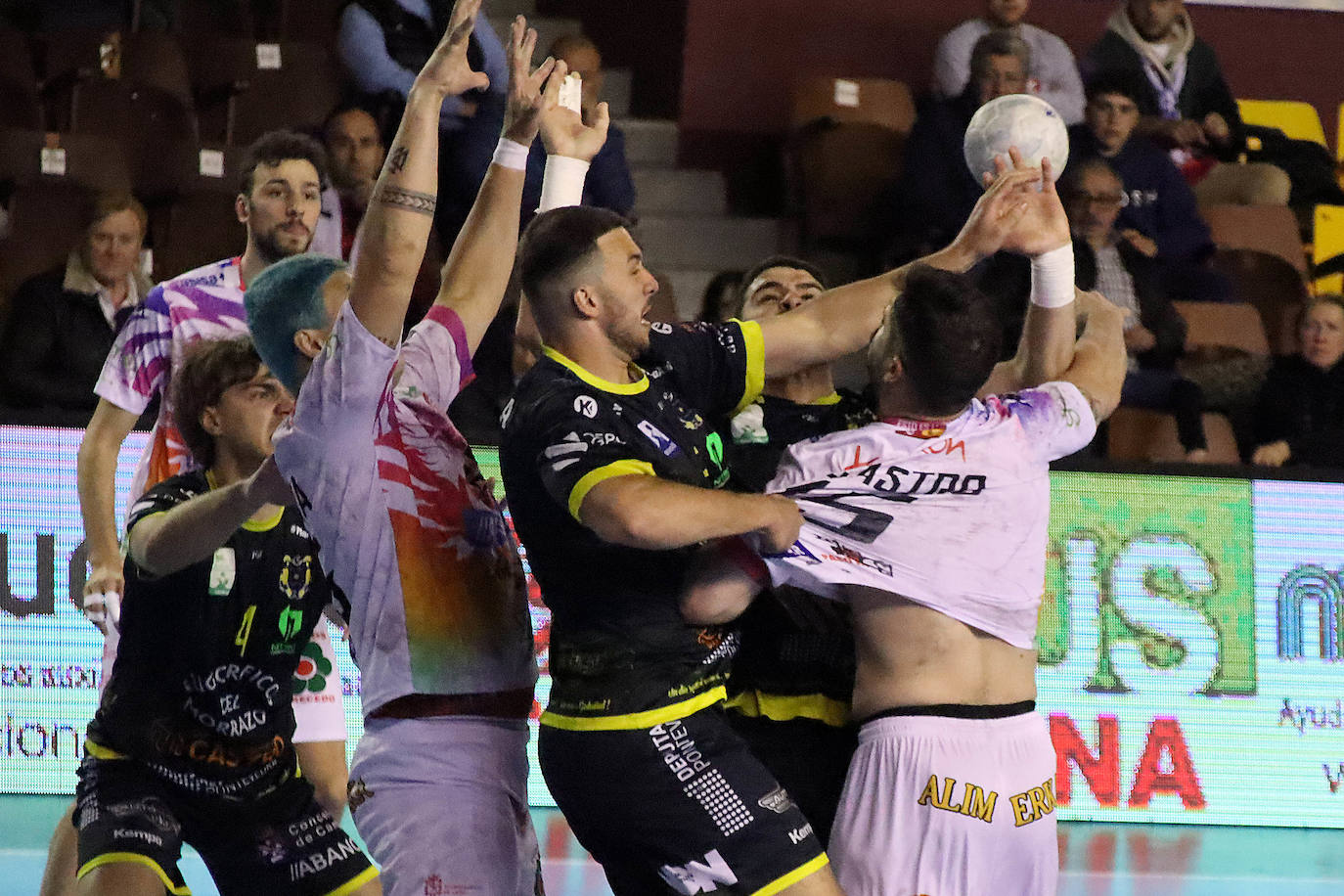 Las mejores imágenes del Ademar - Frigoríficos del Morrazo