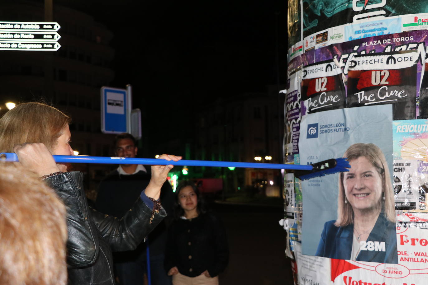 Los populares inician la campaña electoral desde la plaza de Guzmán para recuperar «el León con garra»