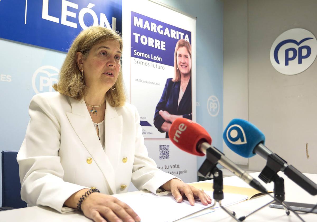 Rueda de prensa de la candidata a la Alcaldía de León por el PP, Margarita Torre