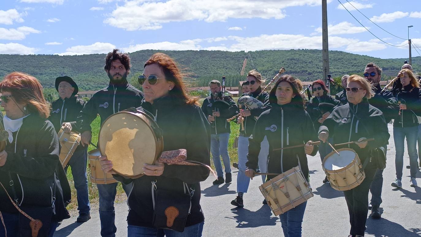 Tributo a la Virgen de Villasfrías