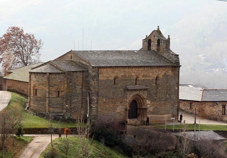 Sale a licitación la restauración de la Iglesia de Santiago de Villafranca del Bierzo por 458.691 euros