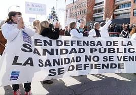 La amenaza de huelga en la sanidad coge fuerza tras las críticas de los sindicatos a la Consejería.