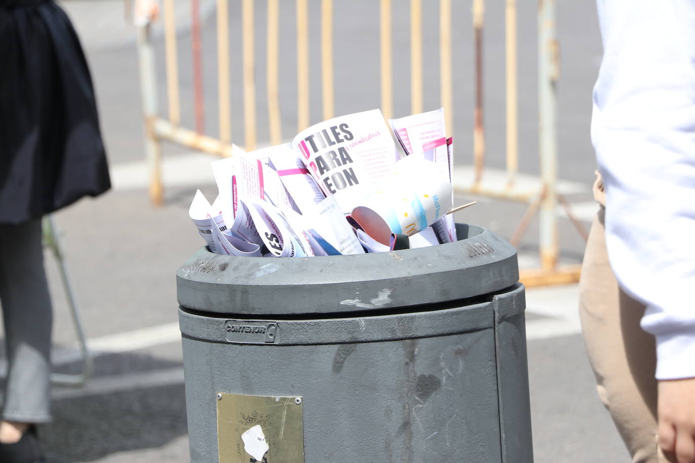 La campaña electoral llega al rastro