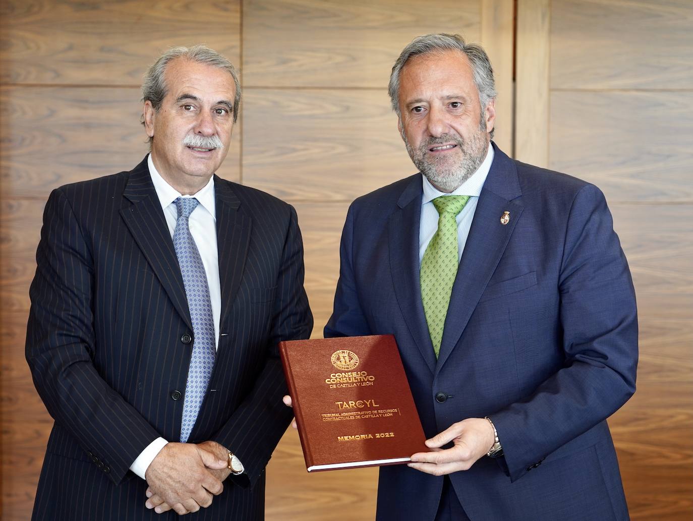 El presidente del Consejo Consultivo entrega la memoria correspondiente al año 2022