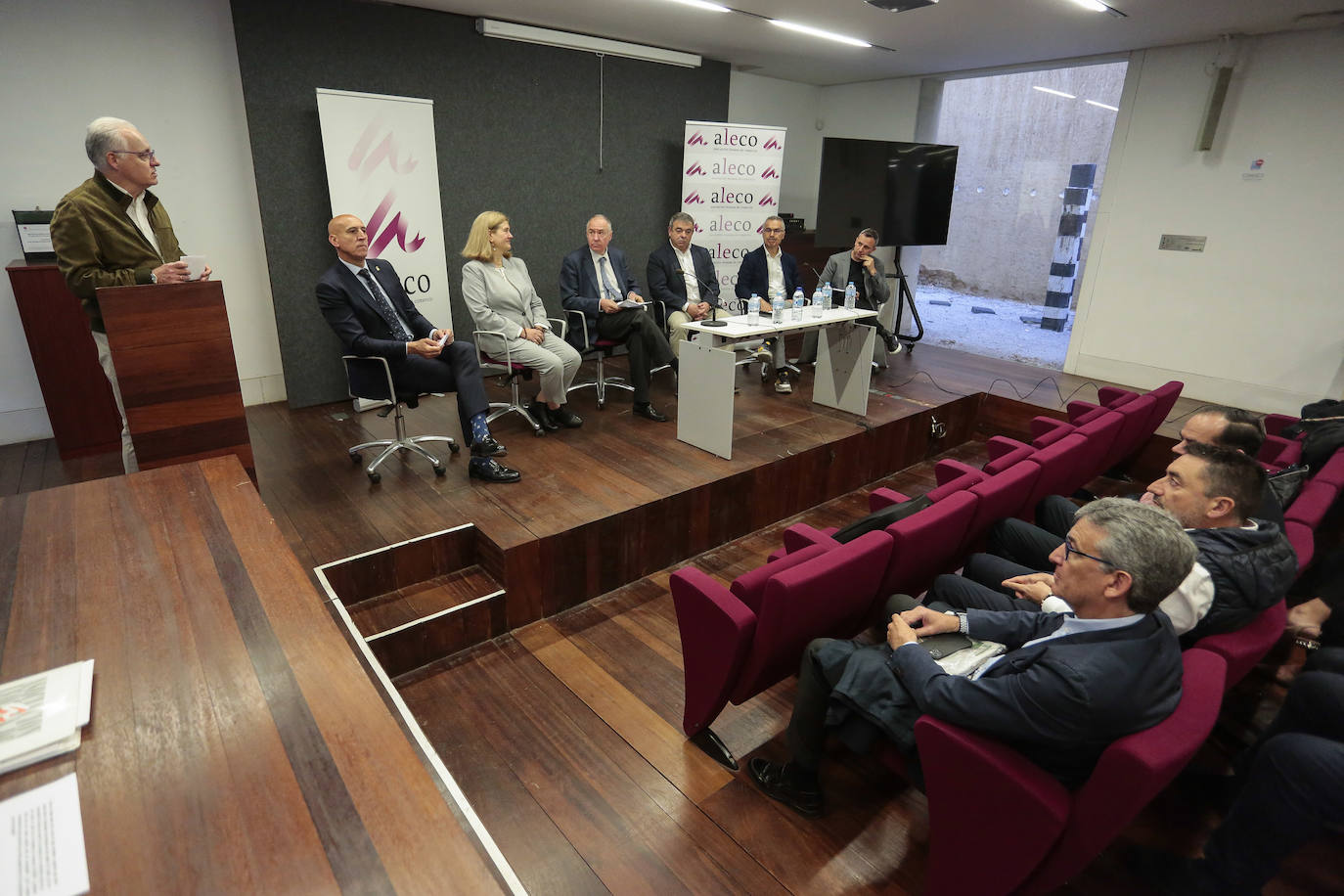 Jornada de trabajo de la Asociación Leonesa de Comercio con los candidatos a la Alcaldía de la capital