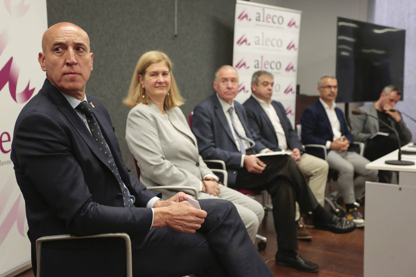 Jornada de trabajo de la Asociación Leonesa de Comercio con los candidatos a la Alcaldía de la capital