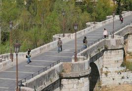 El puente de San Marcos quedará cortada al paso de peatones este martes.