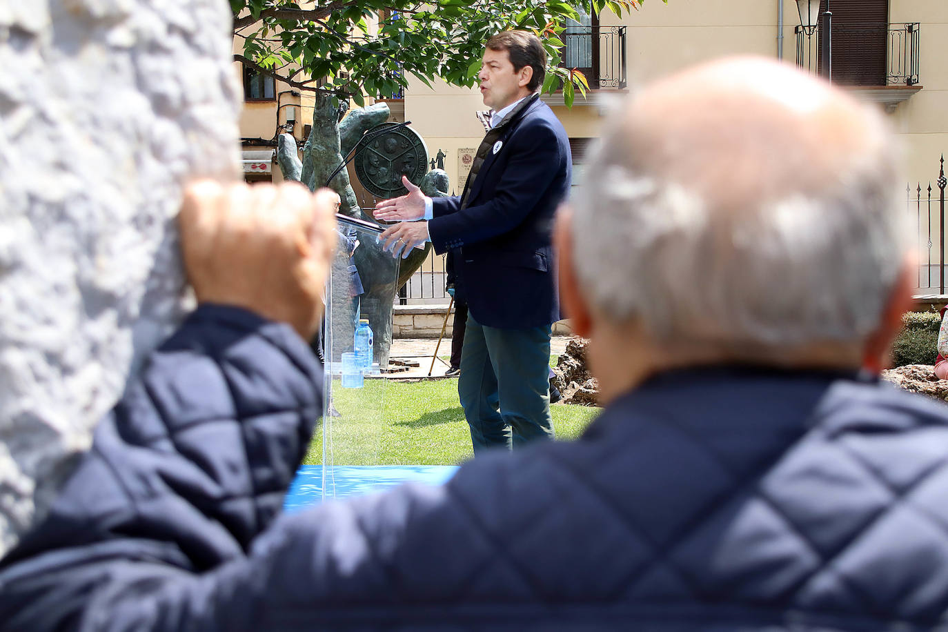 Mitin del presidente del PPCyL en León