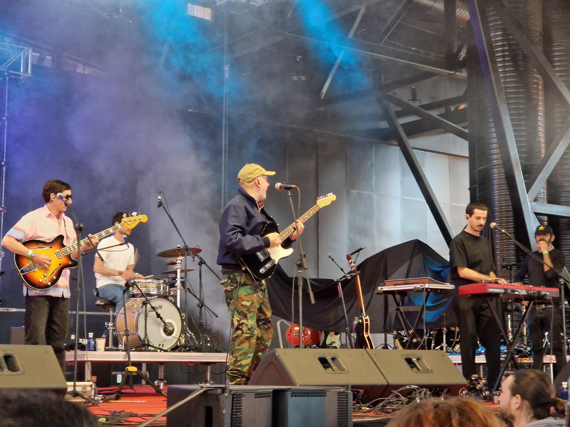 León baila al ritmo del Vibra Mahou
