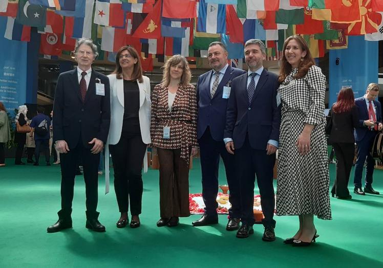 Imagen principal - La entrega ha tenido lugar en la sede de la Organización de Naciones Unidas (ONU) para la Alimentación y la Agricultura (FAO), en Roma.