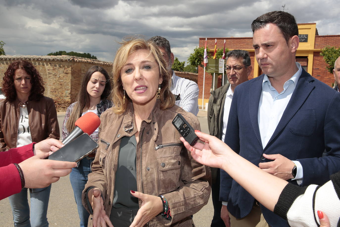 El PSOE resalta las «medidas reales» del Gobierno para ayudar a los agricultores