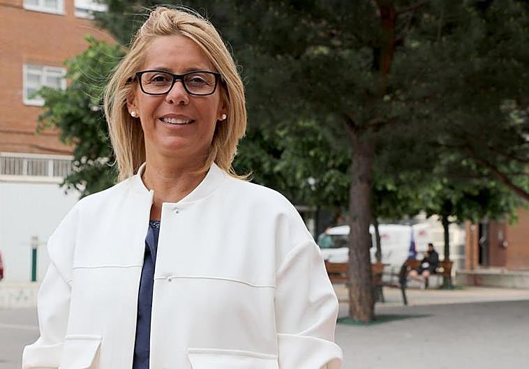 Noelia Álvarez, candidata a la alcaldía de San Andrés del Rabanedo por PP.