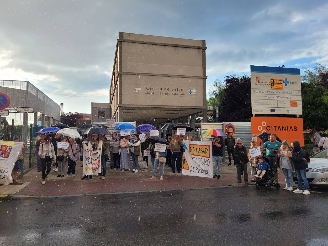 El barrio de Pinilla «se moja» por su centro de salud