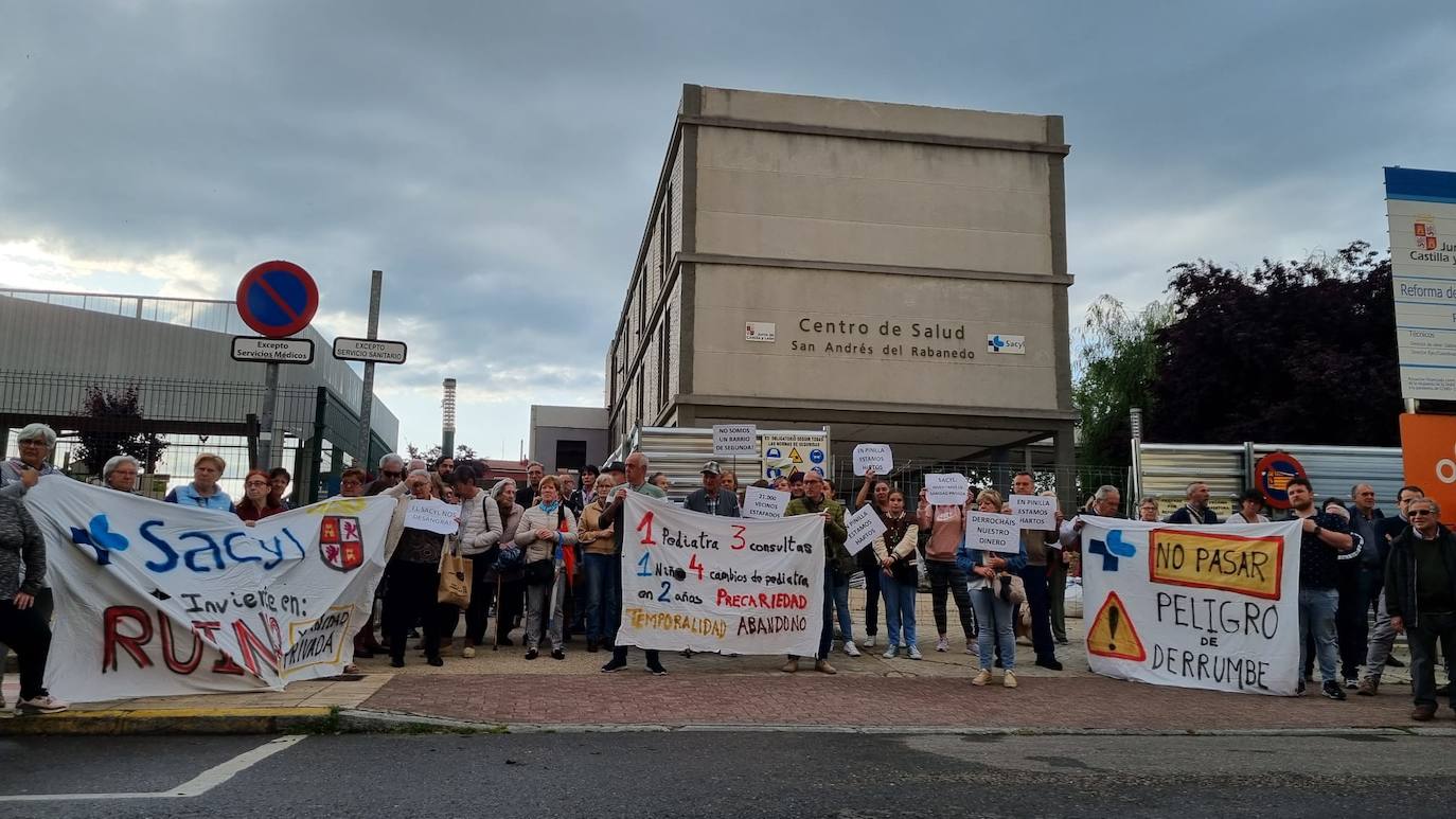 El barrio de Pinilla «se moja» por su centro de salud