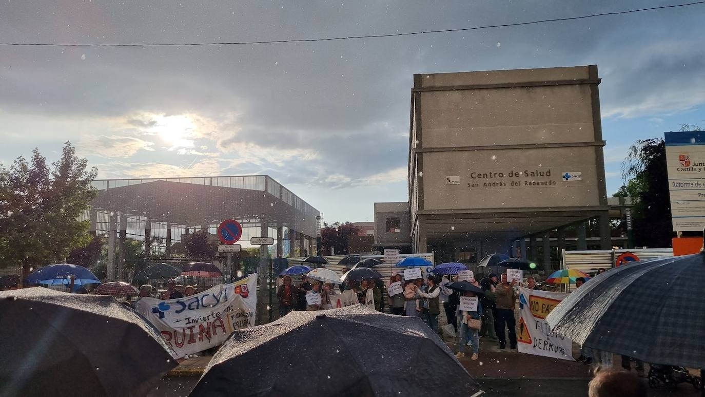 El barrio de Pinilla «se moja» por su centro de salud