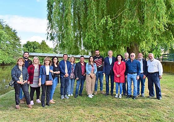 José Luis Rodríguez Zapatero arropa a los candidatos de Cepeda, Maragatería y Cabrera para el 28M.