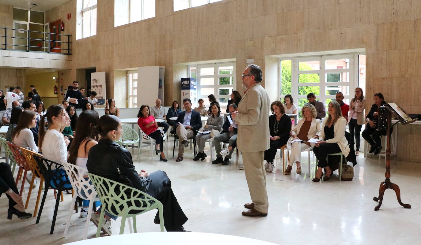 La ULE entrega los premios de la fase local de la XIV Olimpiada Española de Economía