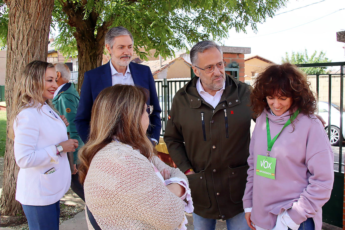 Carlos Pollán vota en León