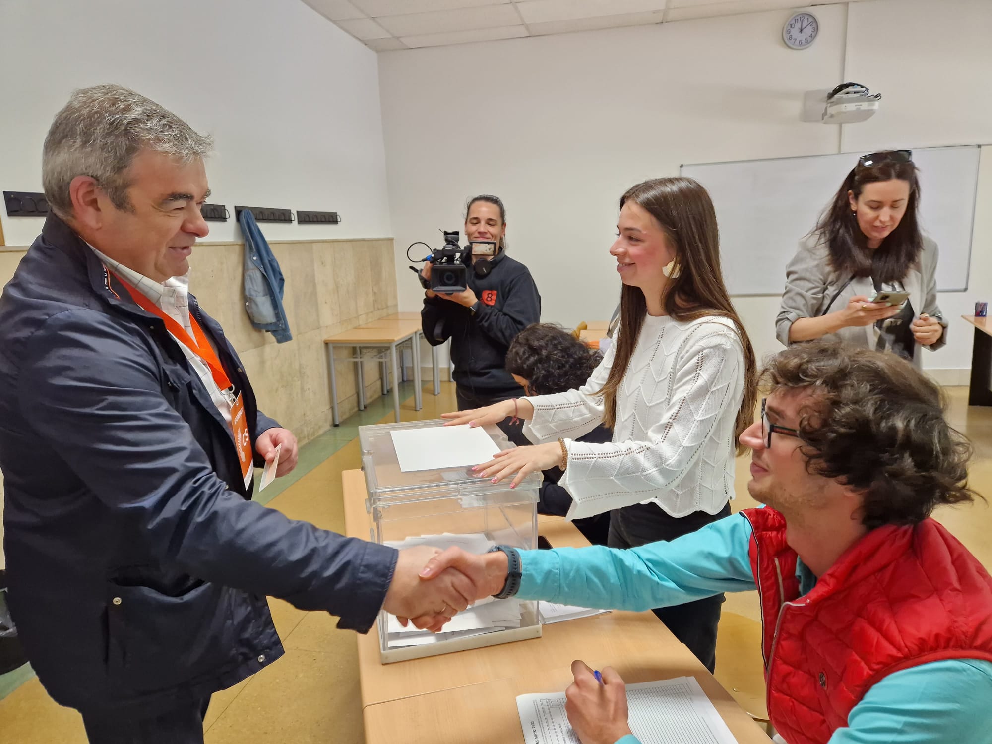 Votación del candidato a la alcaldía de León por Ciudadanos