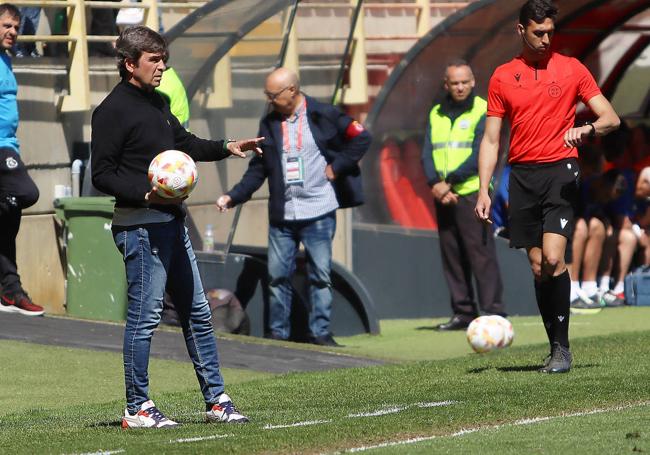 Eduardo Docampo, técnico de la Cultural en la primera parte de la temporada.