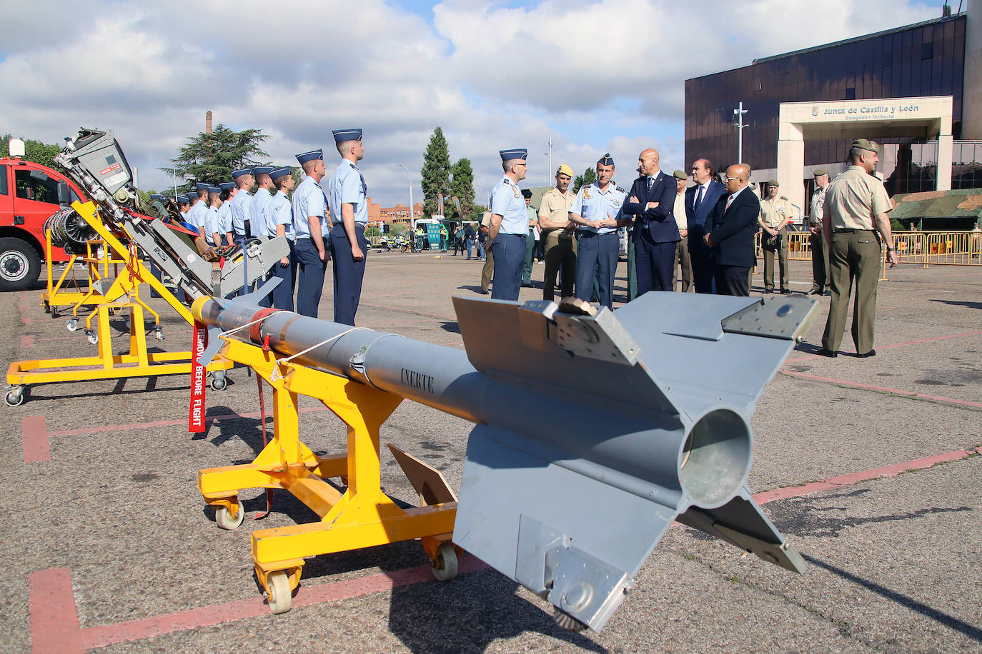 Celebración del Día de las Fuerzas Armadas