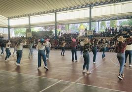 Los alumnos de La Asunción, durante sus fiestas patronales que han dado inicio este viernes.